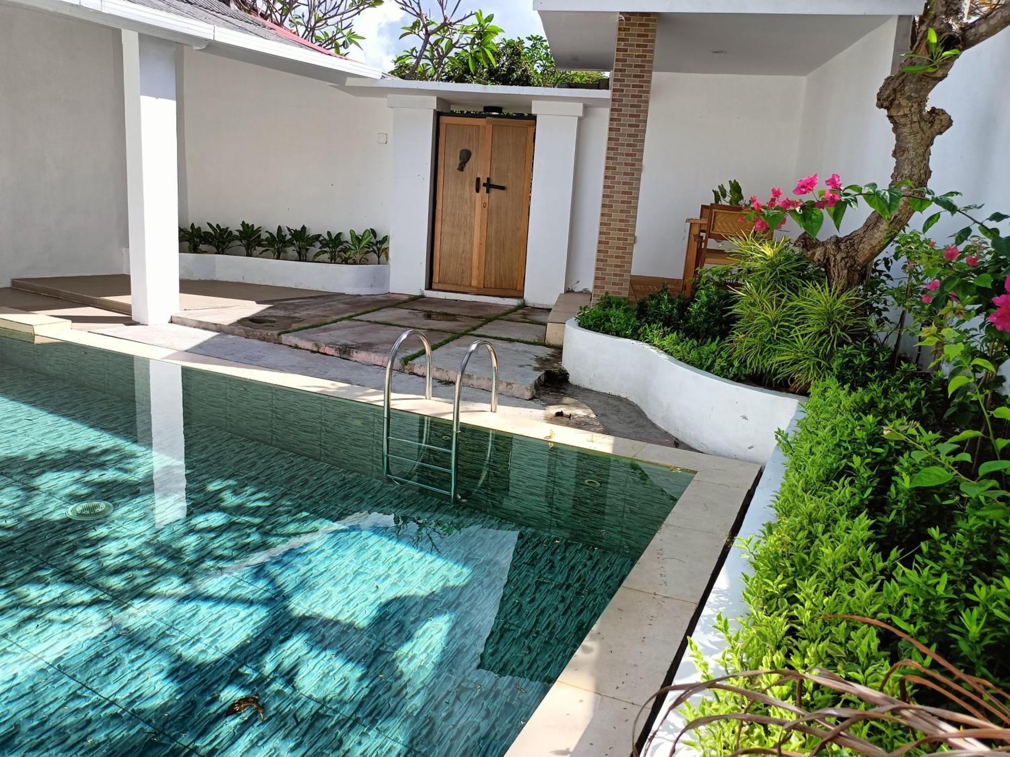 Lavender Villa & Spa Kuta Lombok Eksteriør bilde